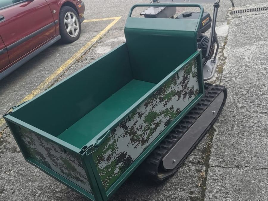 Raupentransporter für Waren- und Materialtransport